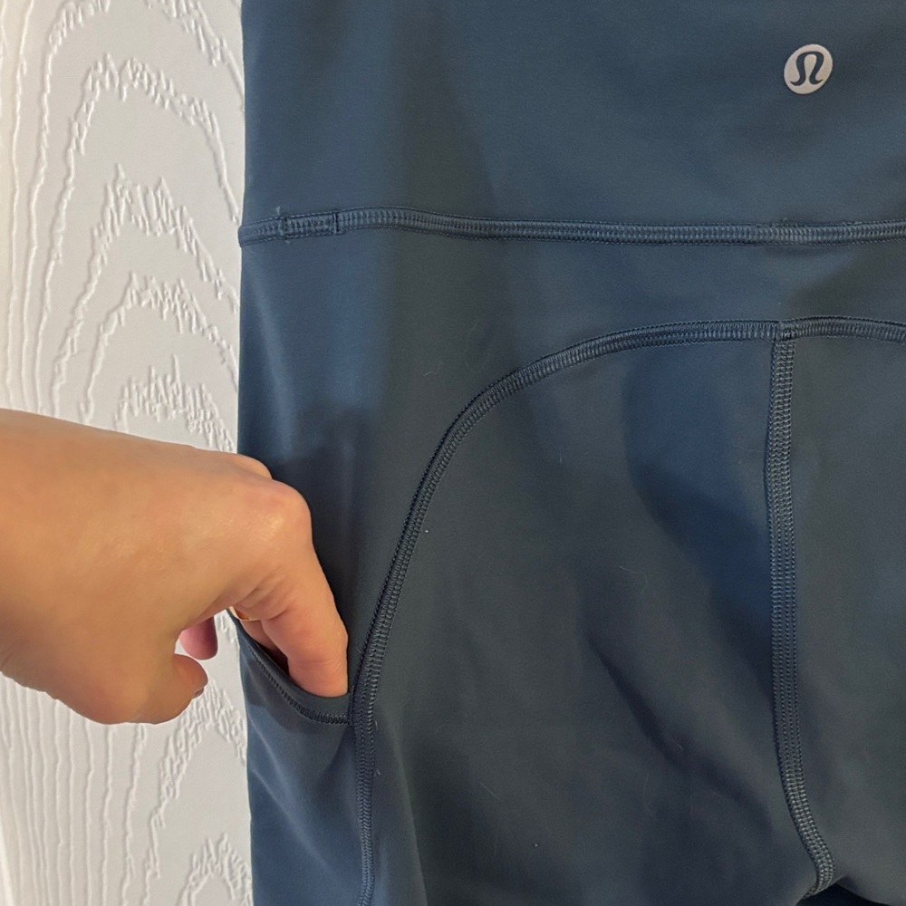Lululemon Invigorate High-Rise Tight 25" Submarine Size 4 - Picture 9 of 13